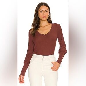 Nation Ltd Renata V neck tee